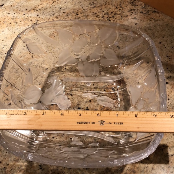 Large Crystal Bowl - Picture 4 of 8